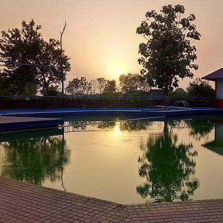 Sanjay Motels I Pvt Ltd Pura Raghunath Exterior photo