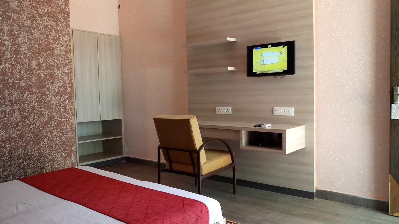 Sanjay Motels I Pvt Ltd Pura Raghunath Exterior photo